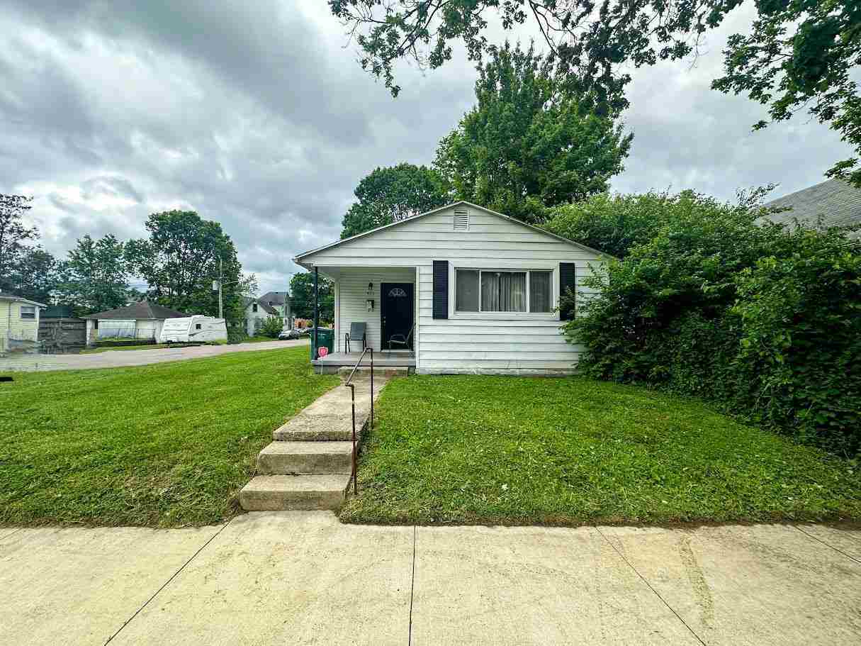 Property Photo:  400 N 21st Street  IN 47374 