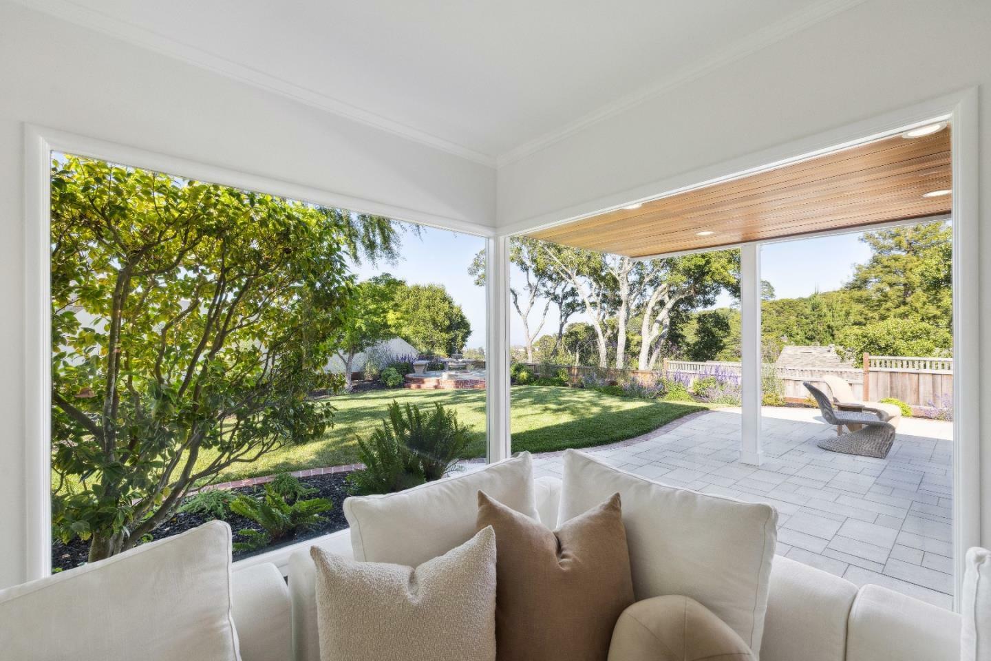Property Photo: 1431 Carlton Road CA 94010