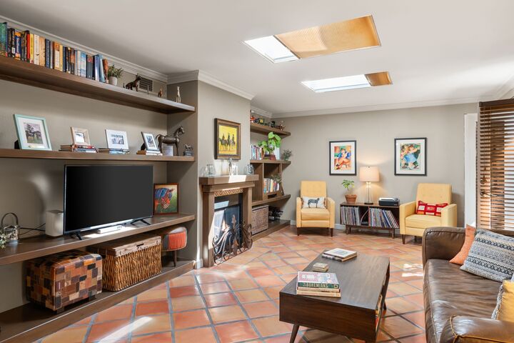 Property Photo: 663 Bishops Lodge 22 NM 87501