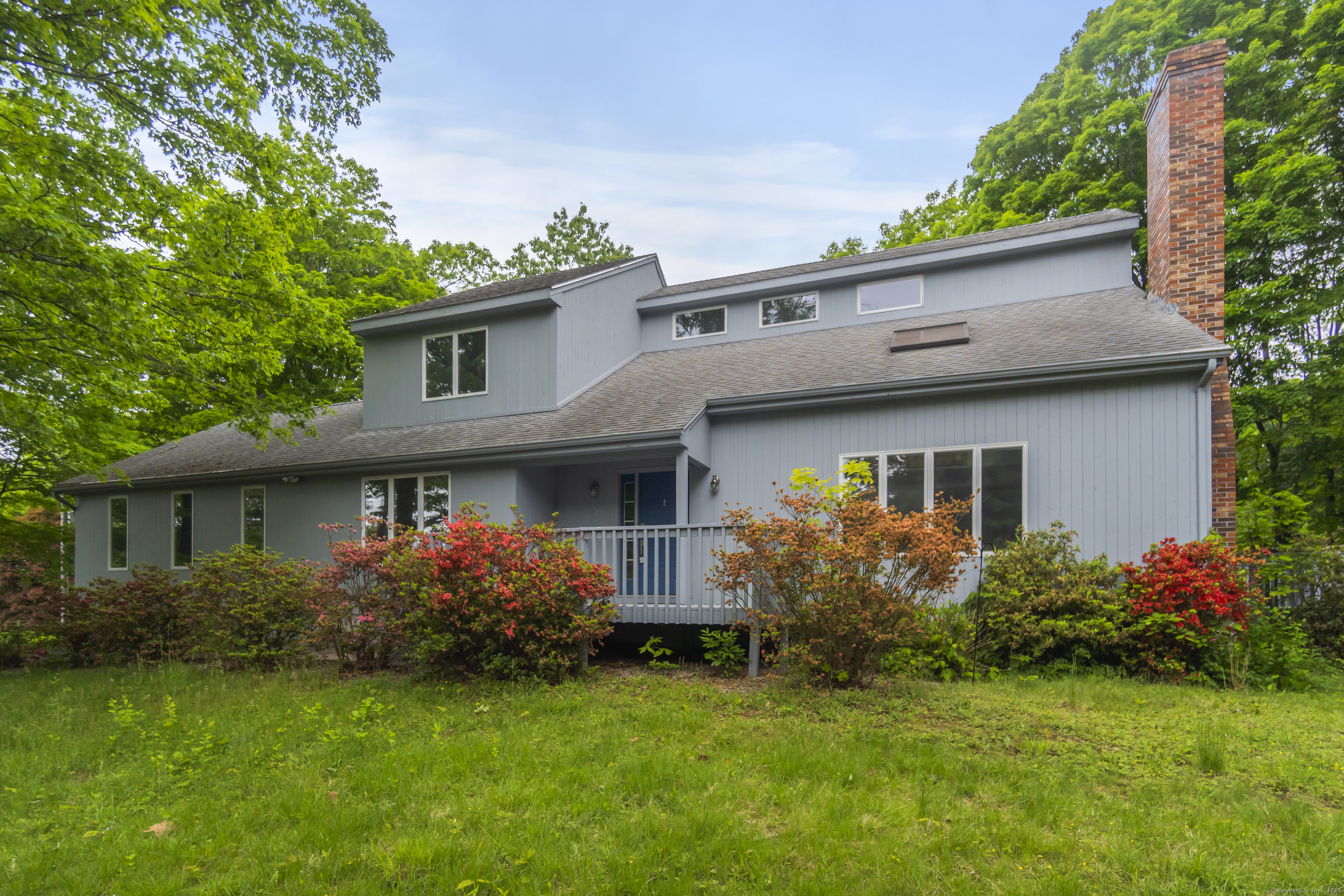 Property Photo: 2 Meadowview Lane CT 06360