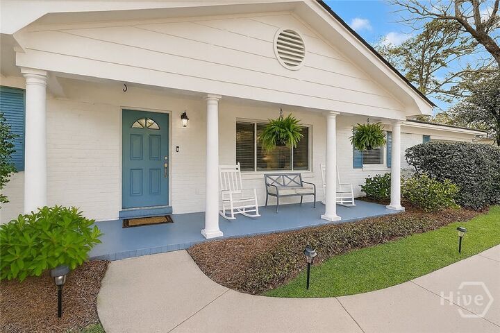 21 Jameswood Avenue  Savannah GA 31406 photo
