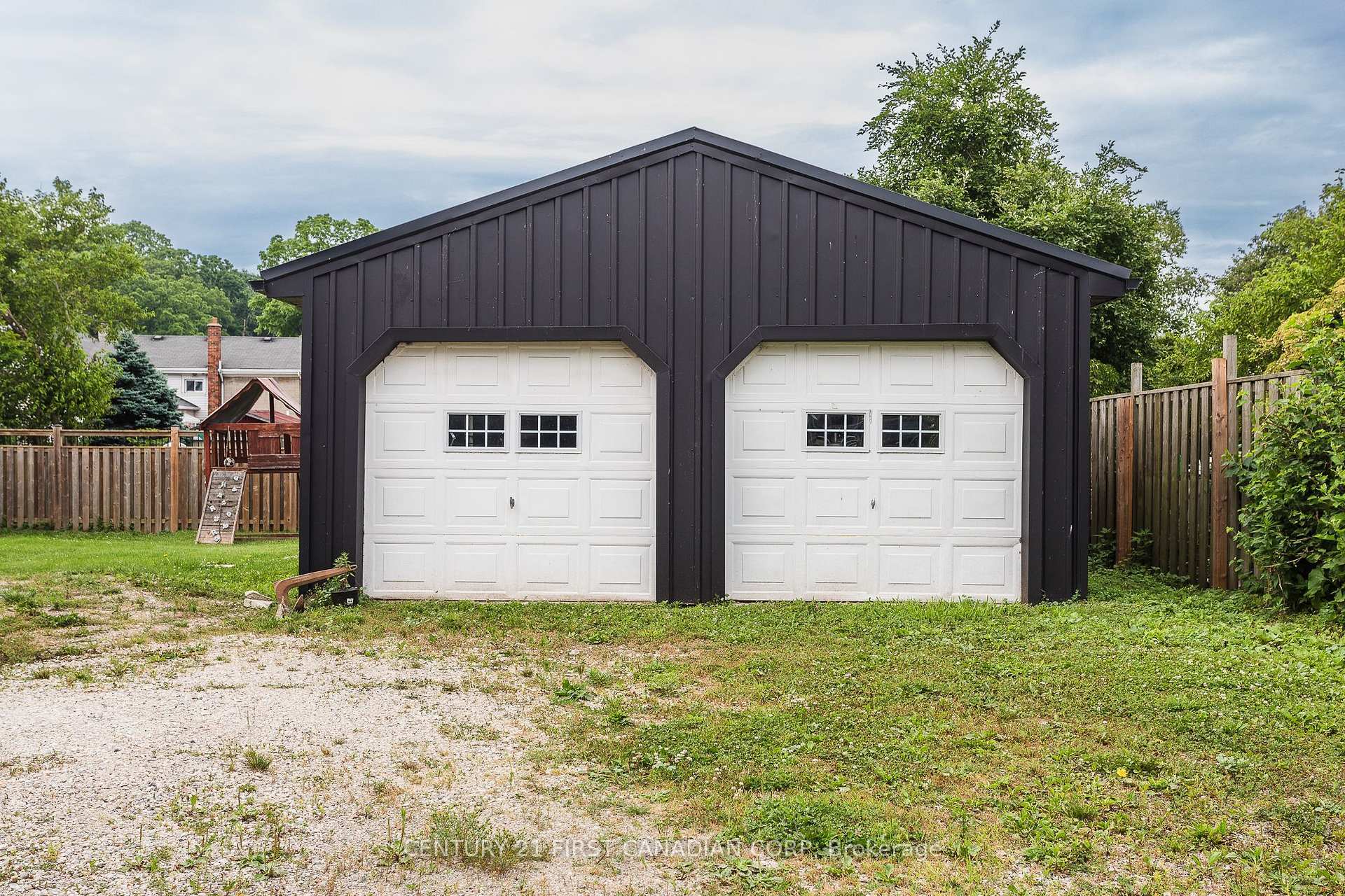 Property Photo: 331 Erie Street ON N5L 1E3