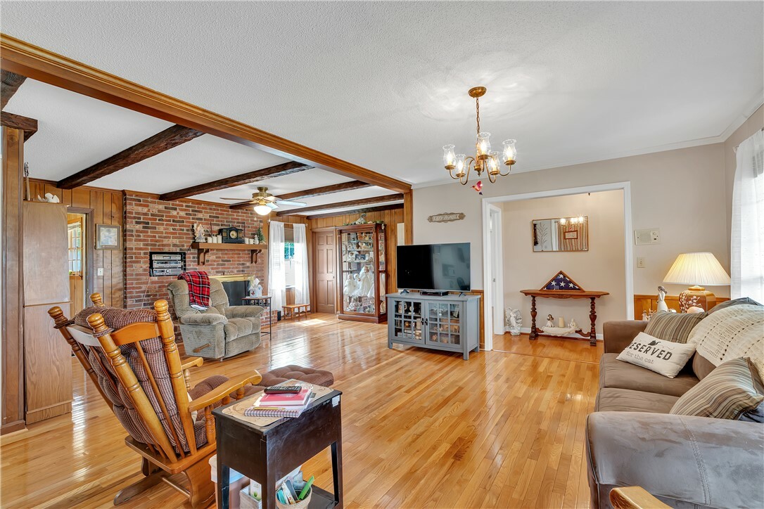Property Photo: 267 Crescent Hill Drive SC 29671