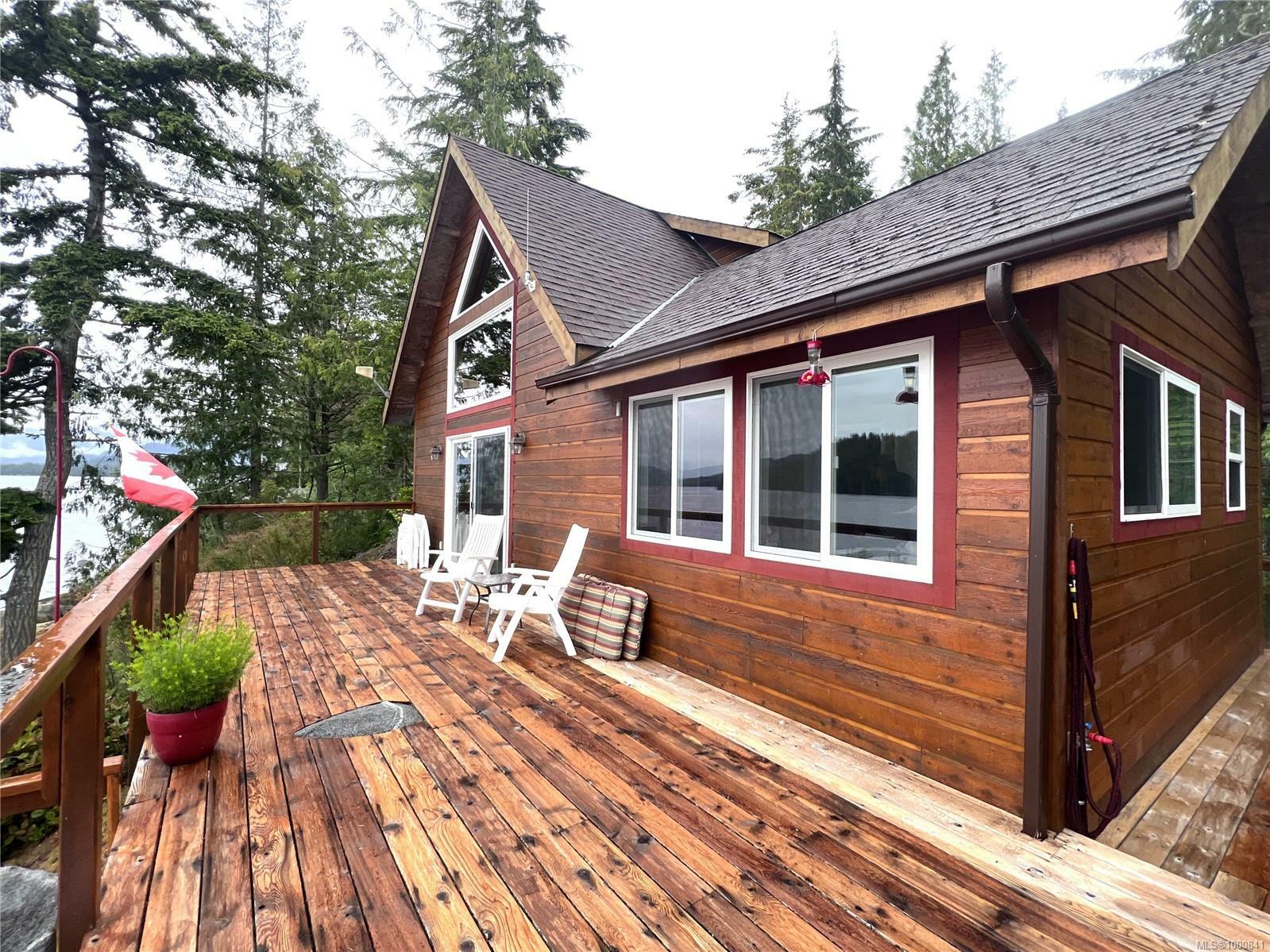 Property Photo: Fb443773 Echo Bay BC V0P 1S0