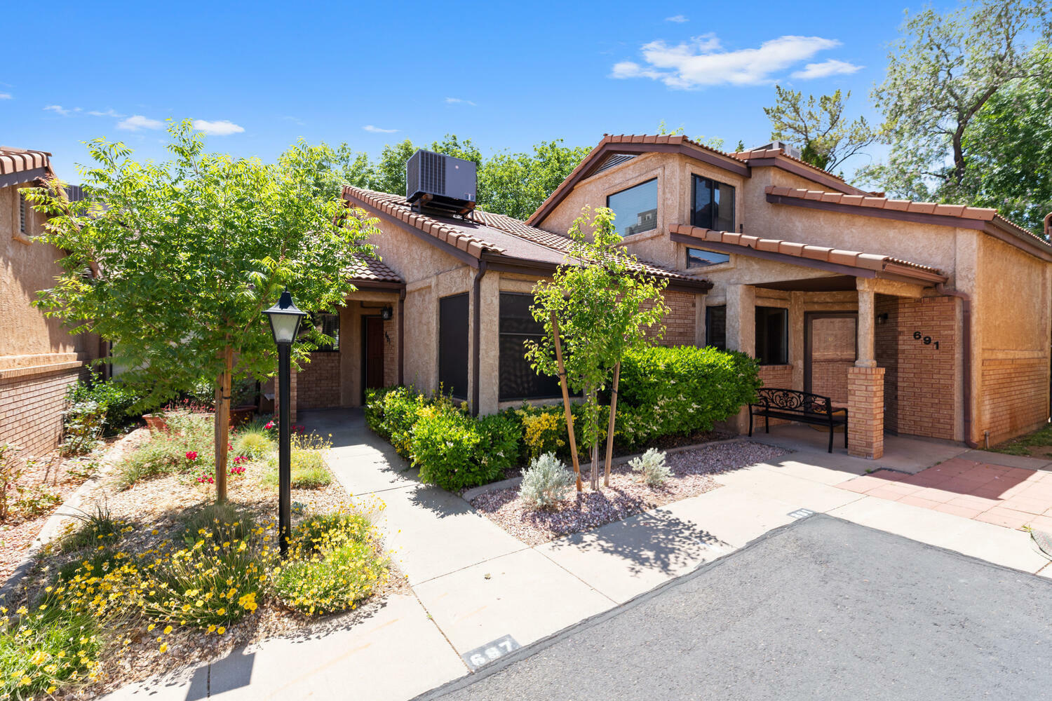 687 Ridge Rim Way Way  St George UT 84770 photo