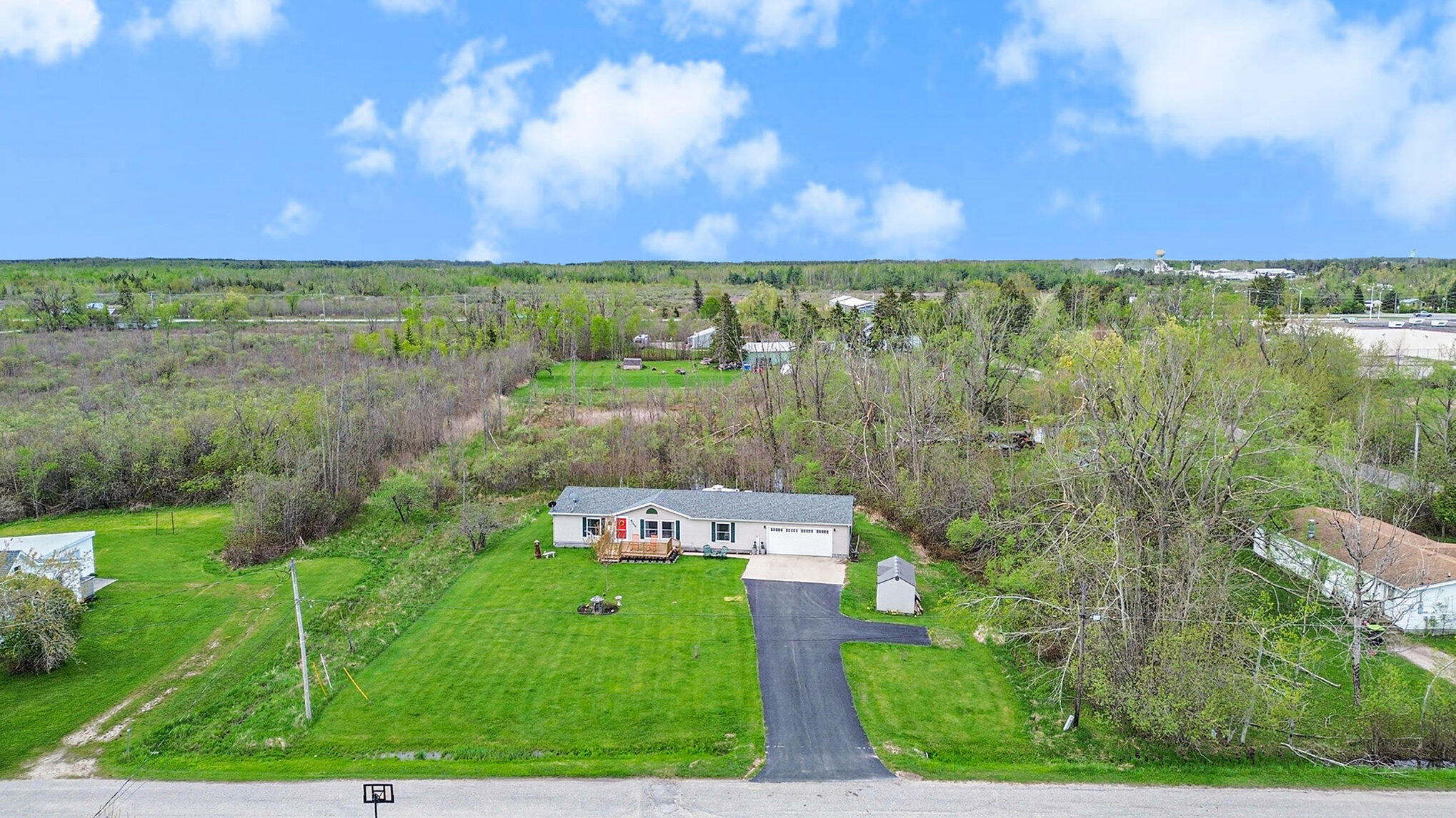 398 Vale Street  Cheboygan MI 49721 photo
