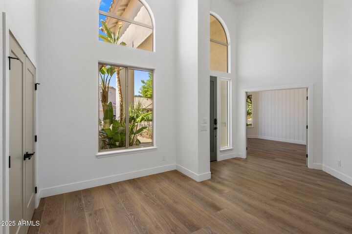 Property Photo: 5520 E Muriel Drive AZ 85254
