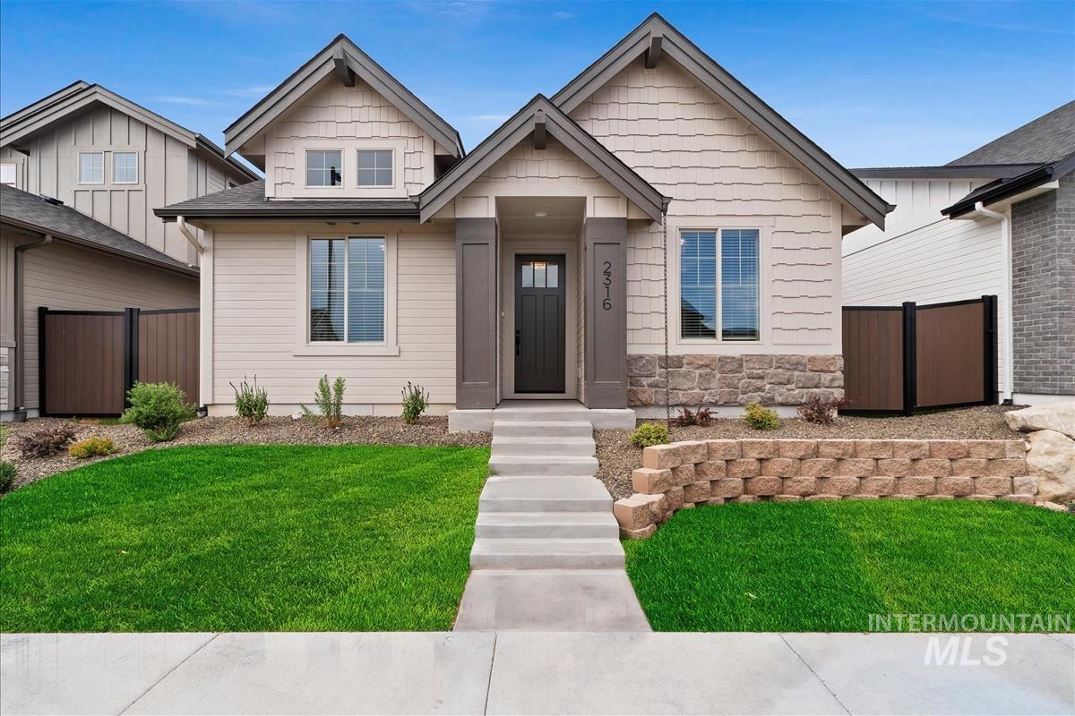 Property Photo: 2316 E Valensole St. ID 83642
