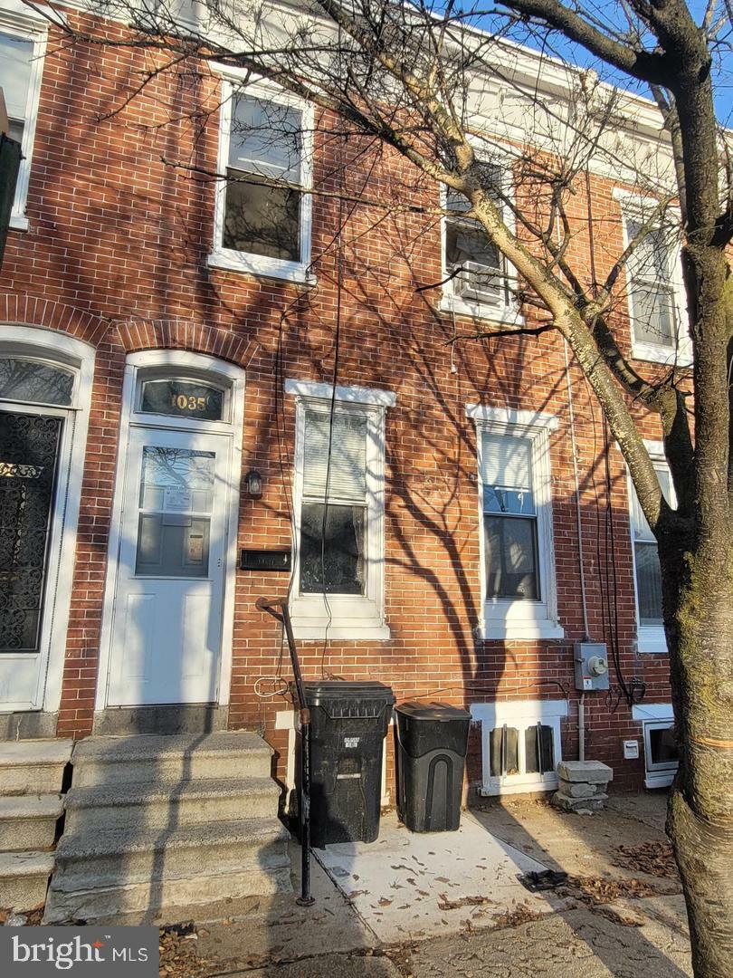 Property Photo: 1035 N Pine Street DE 19801