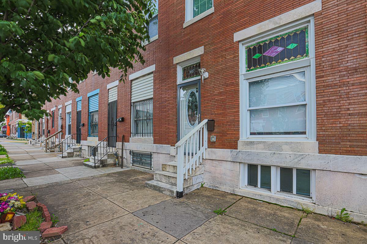 Property Photo: 3107 E Monument Street MD 21205