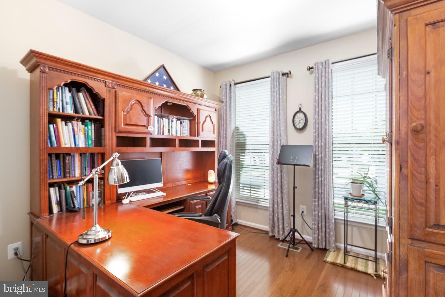 Property Photo: 6020 E Greenbrier River Road E VA 22407