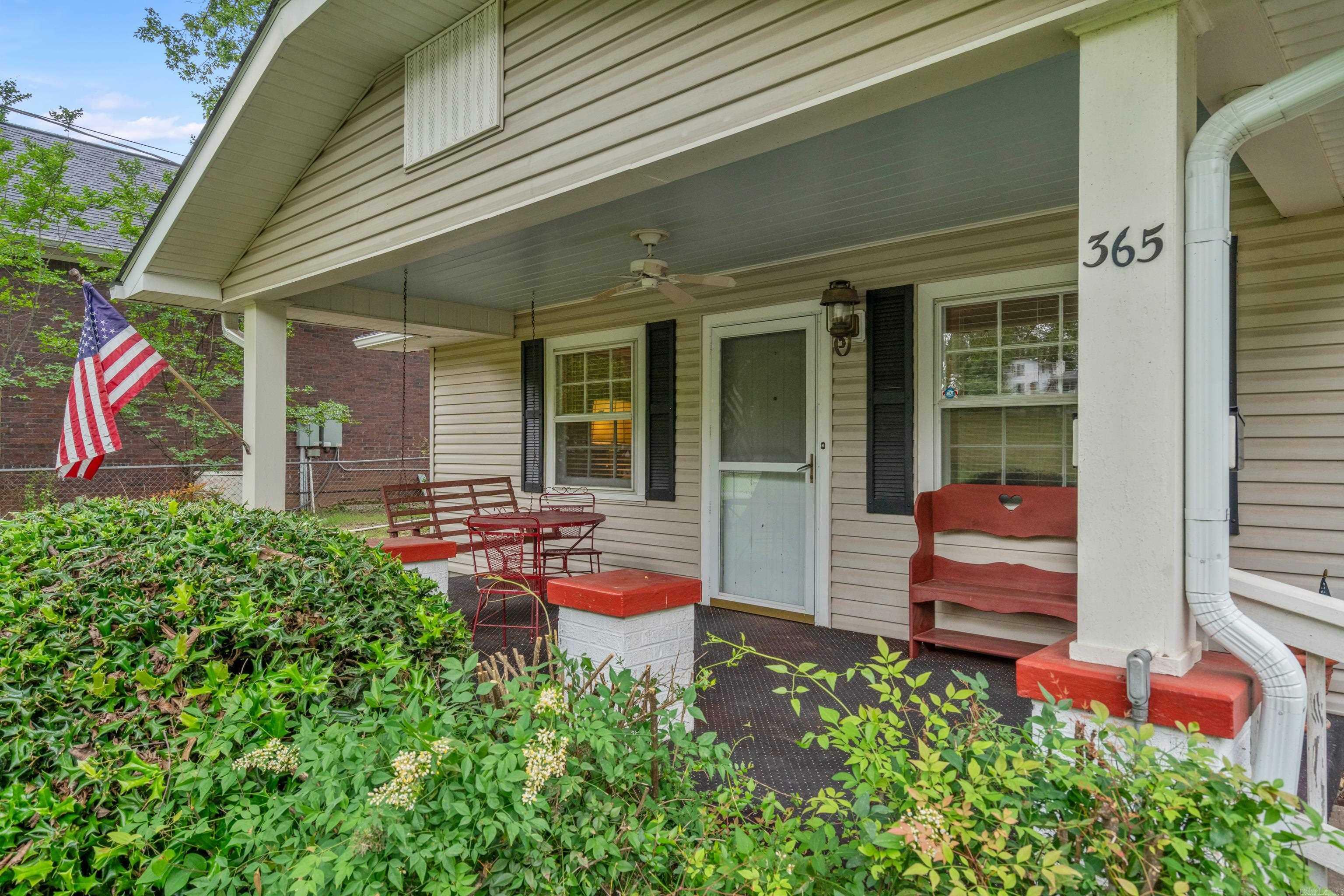 Property Photo: 365 Lakeland Drive AR 71913