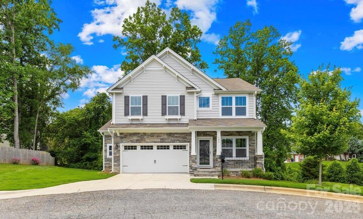 Property Photo:  106 Kirsche Court  NC 28115 