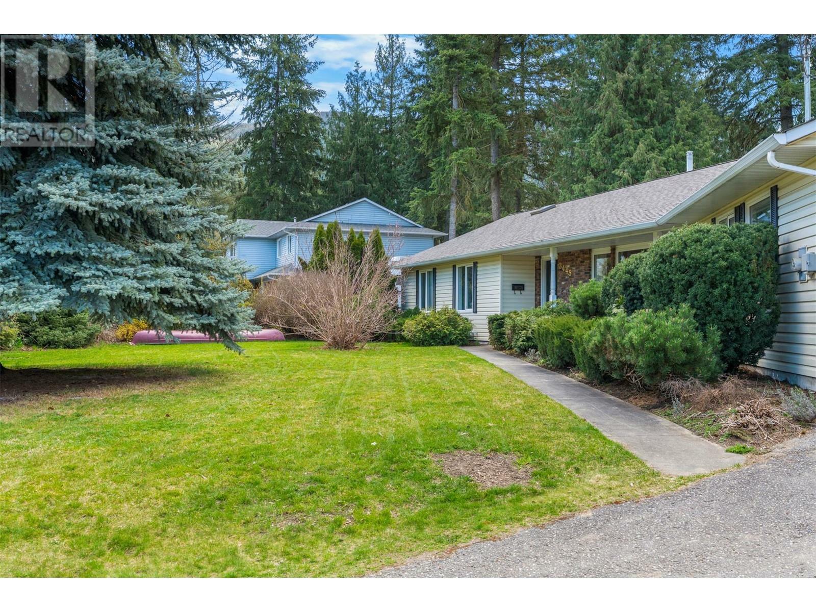 Property Photo:  3445 Sidney Crescent  BC V4Y 0S8 