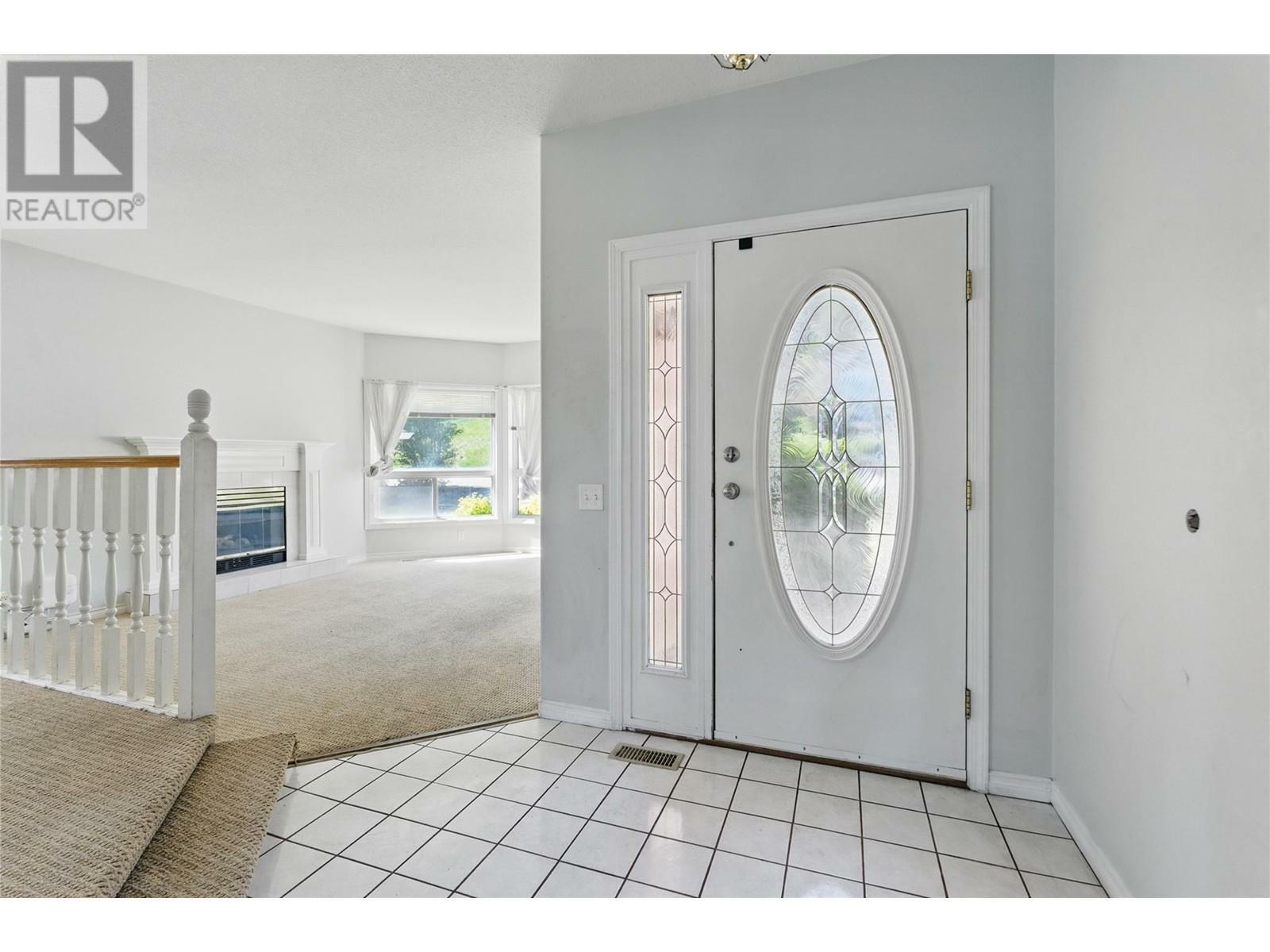 Property Photo: 467 Glen Pine Court BC V1V 1R3