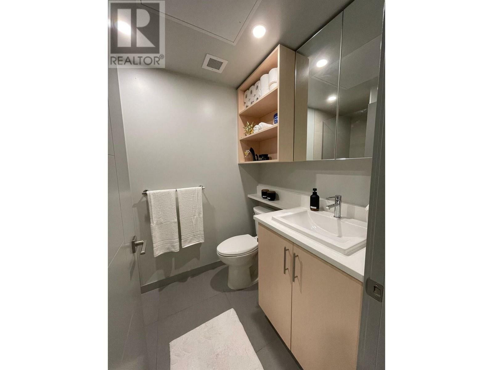 345 Dougall Road North 215  Kelowna BC V1X 3K8 photo