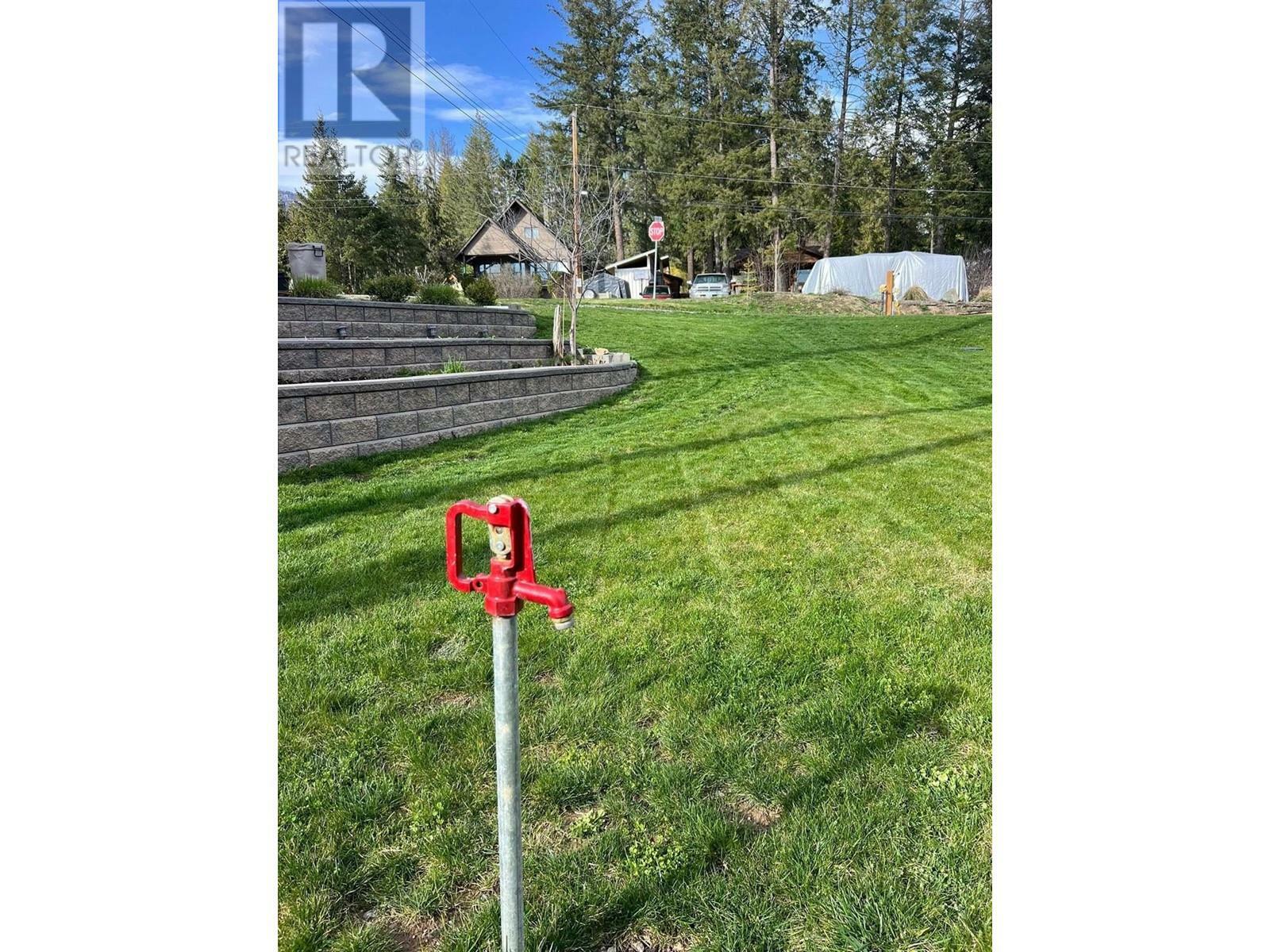 Photo de la propriété:  5230 Tallington Drive  BC V0E 1M6 