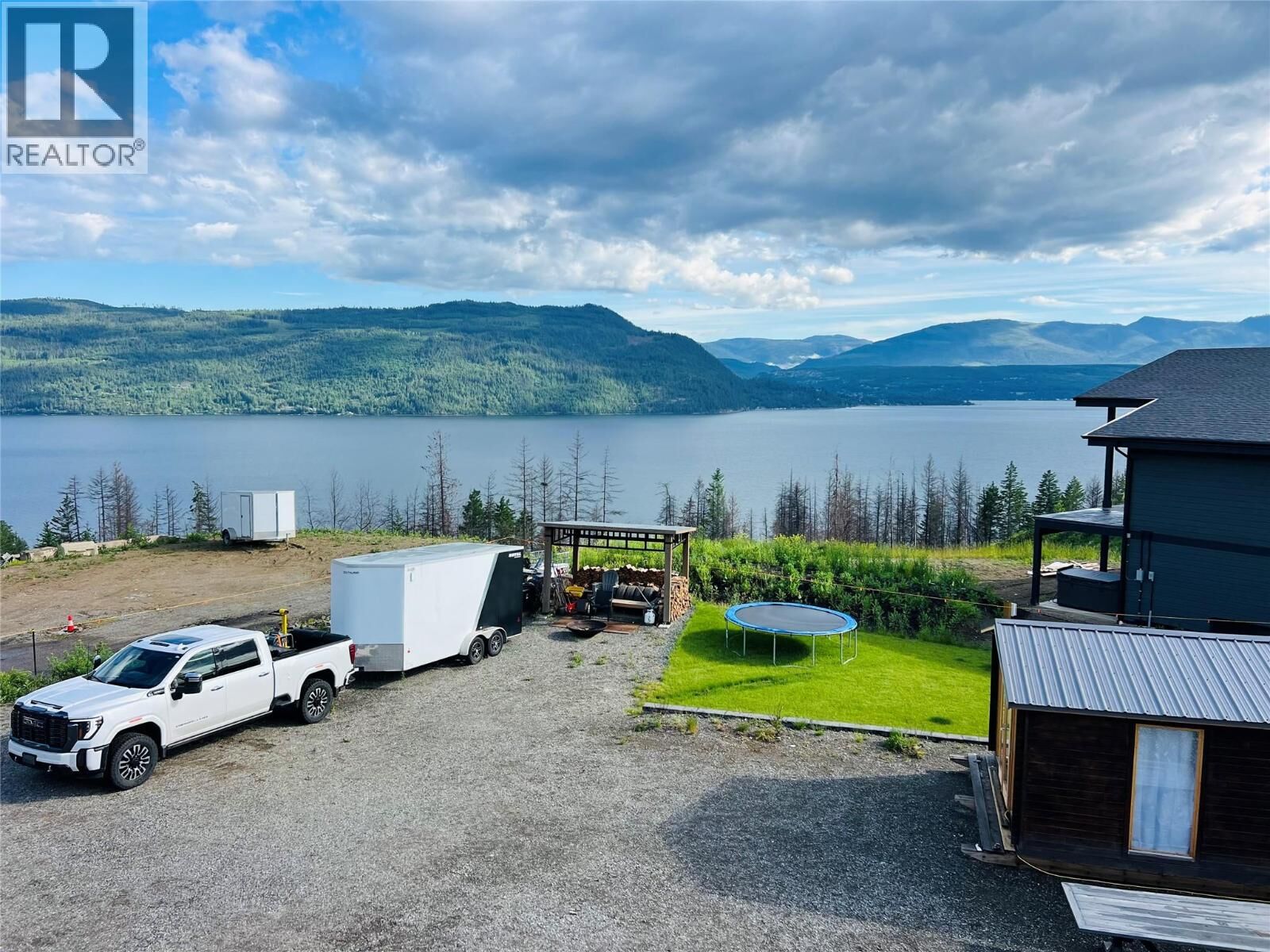 Property Photo: 5230 Tallington Drive BC V0E 1M6