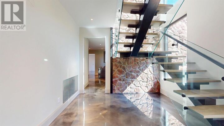 Photo de la propriété: 937 Sunnyside Beach Rd ON P6A 6K4