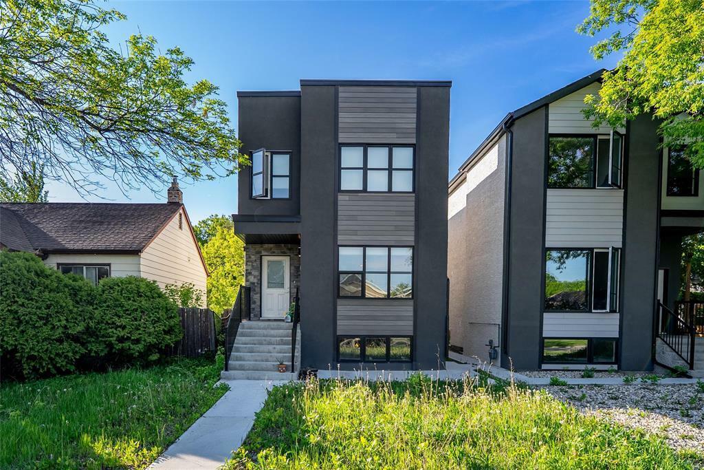 41 Varennes Avenue  Winnipeg MB R2M 0N2 photo