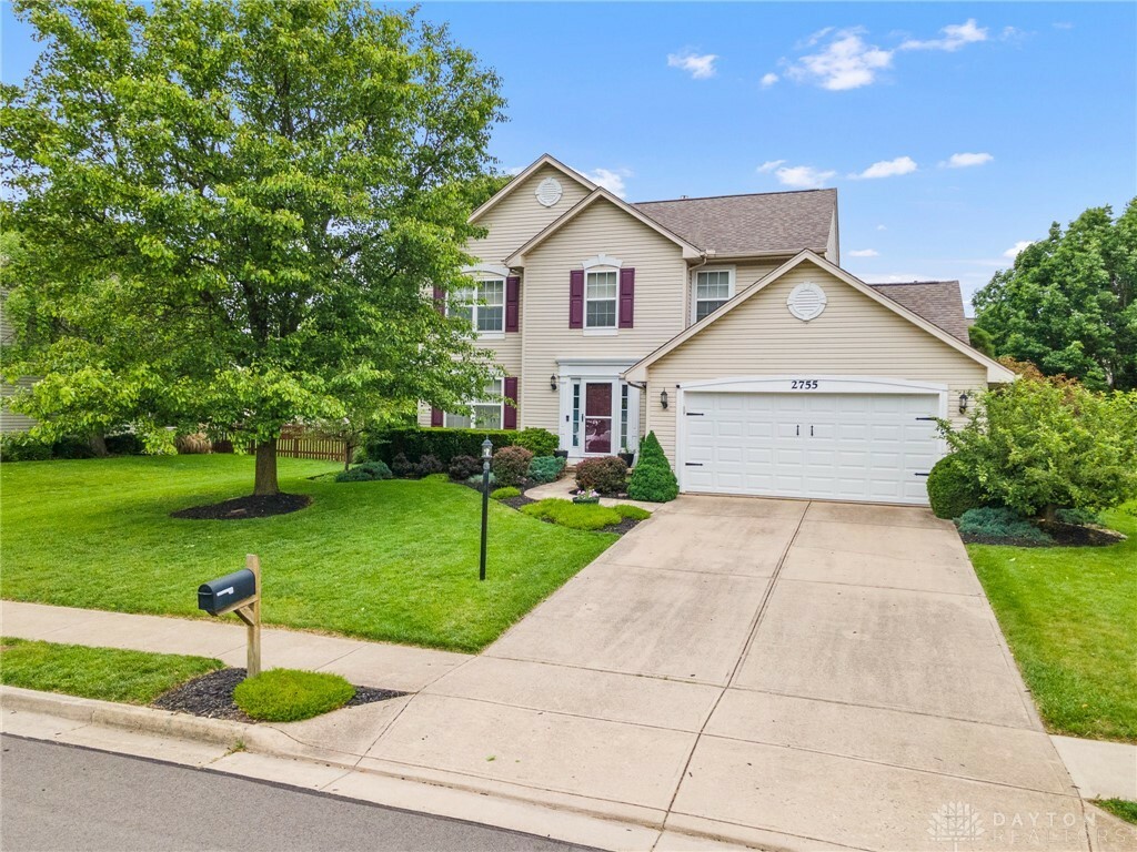 Property Photo: 2755 Huntington Drive OH 45373