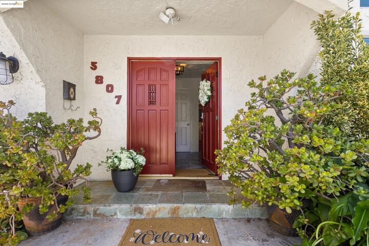 Property Photo: 5807 Santa Teresa Blvd CA 95123