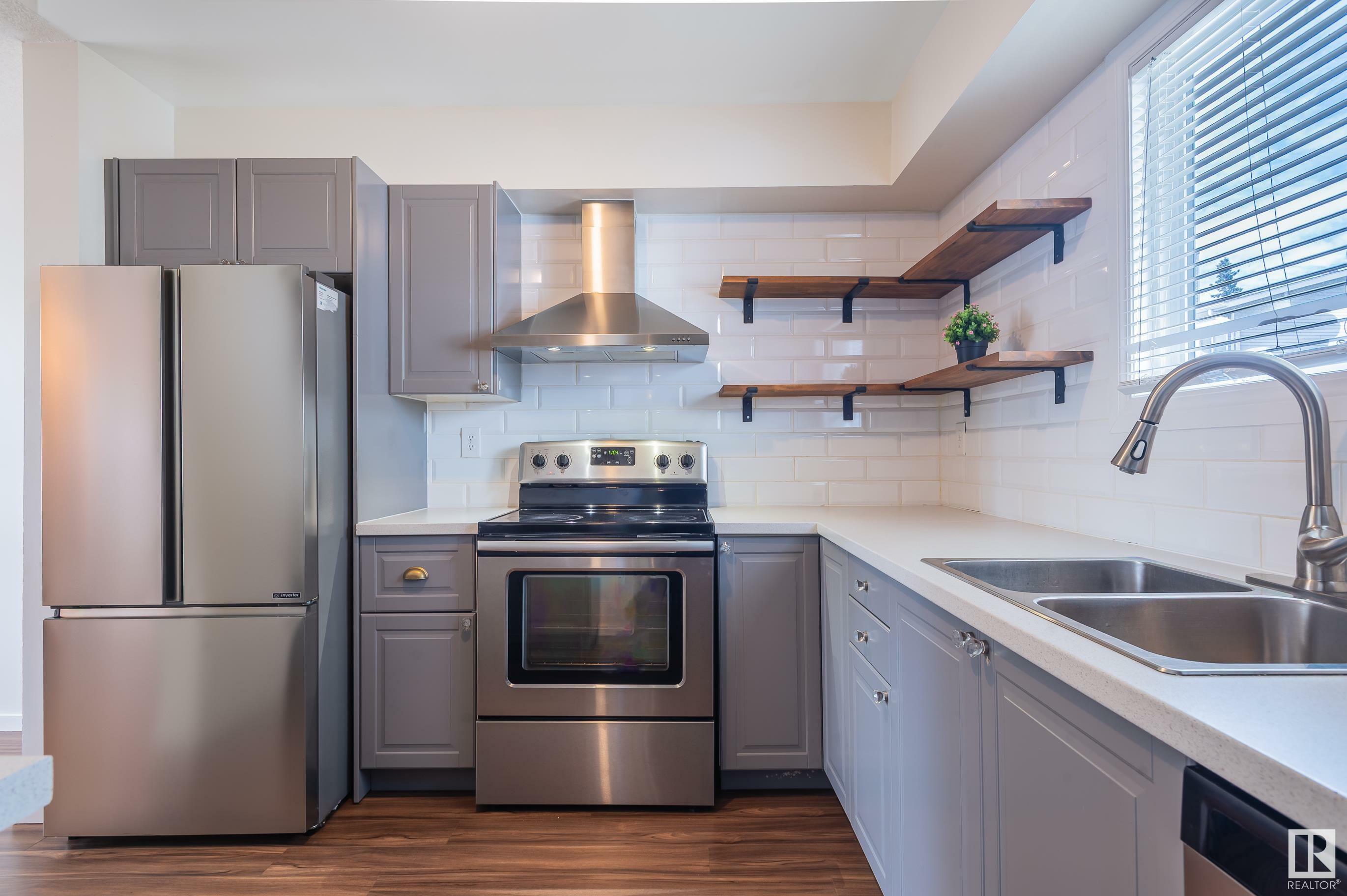 4403 Riverbend Road NW 19  Edmonton AB T6H 5S9 photo