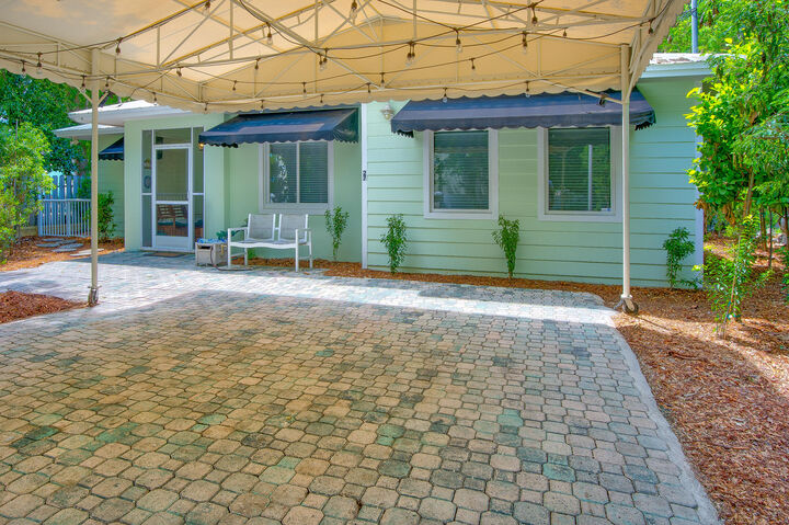 27 Blue Runner Street  Key Largo FL 33037 photo