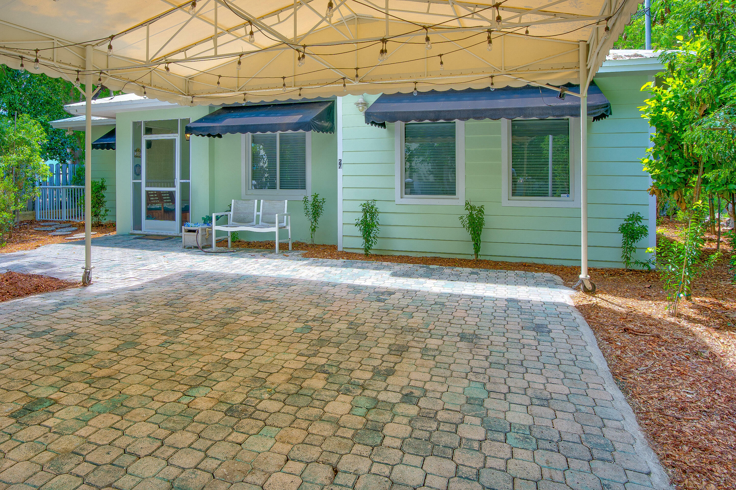 Property Photo: 27 Blue Runner Street FL 33037