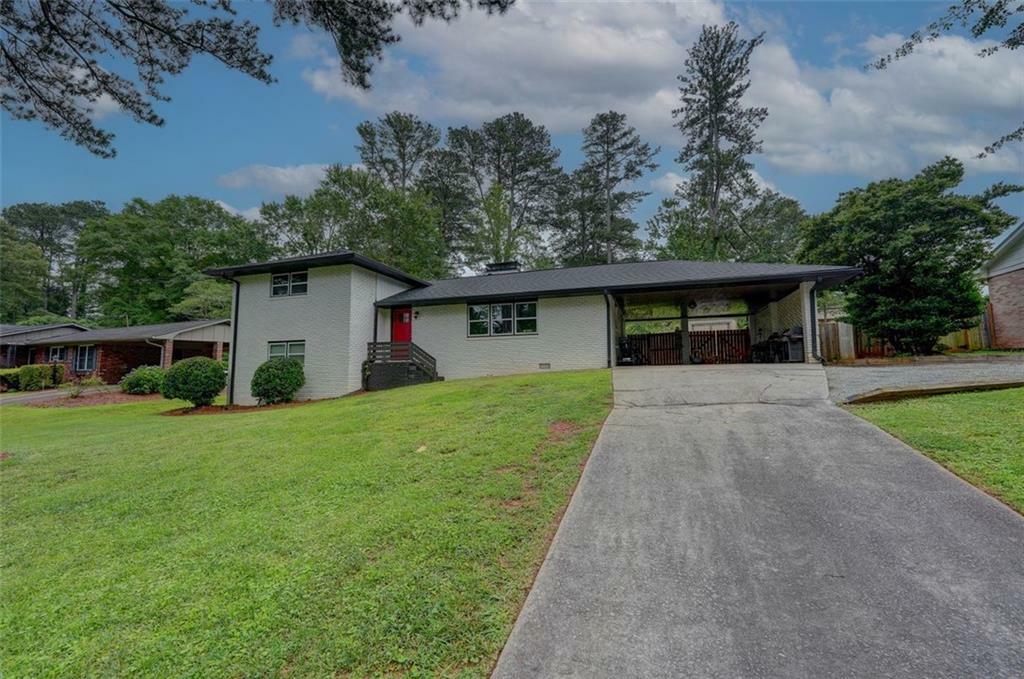 Property Photo: 2324 Ithica Drive SE GA 30067