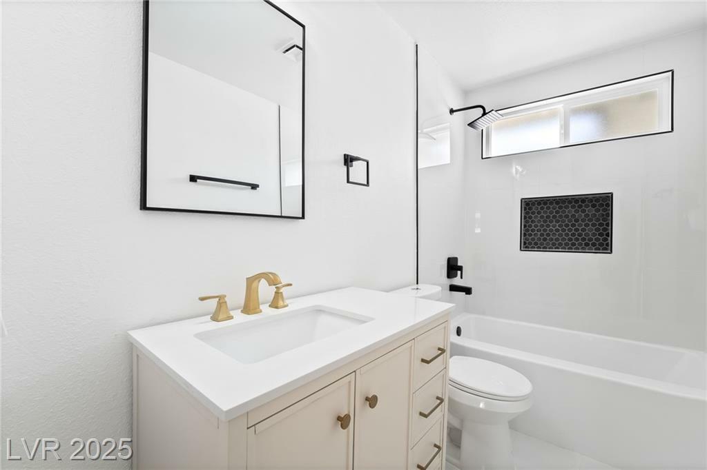 Property Photo: 4312 Chrysalis Drive NV 89121
