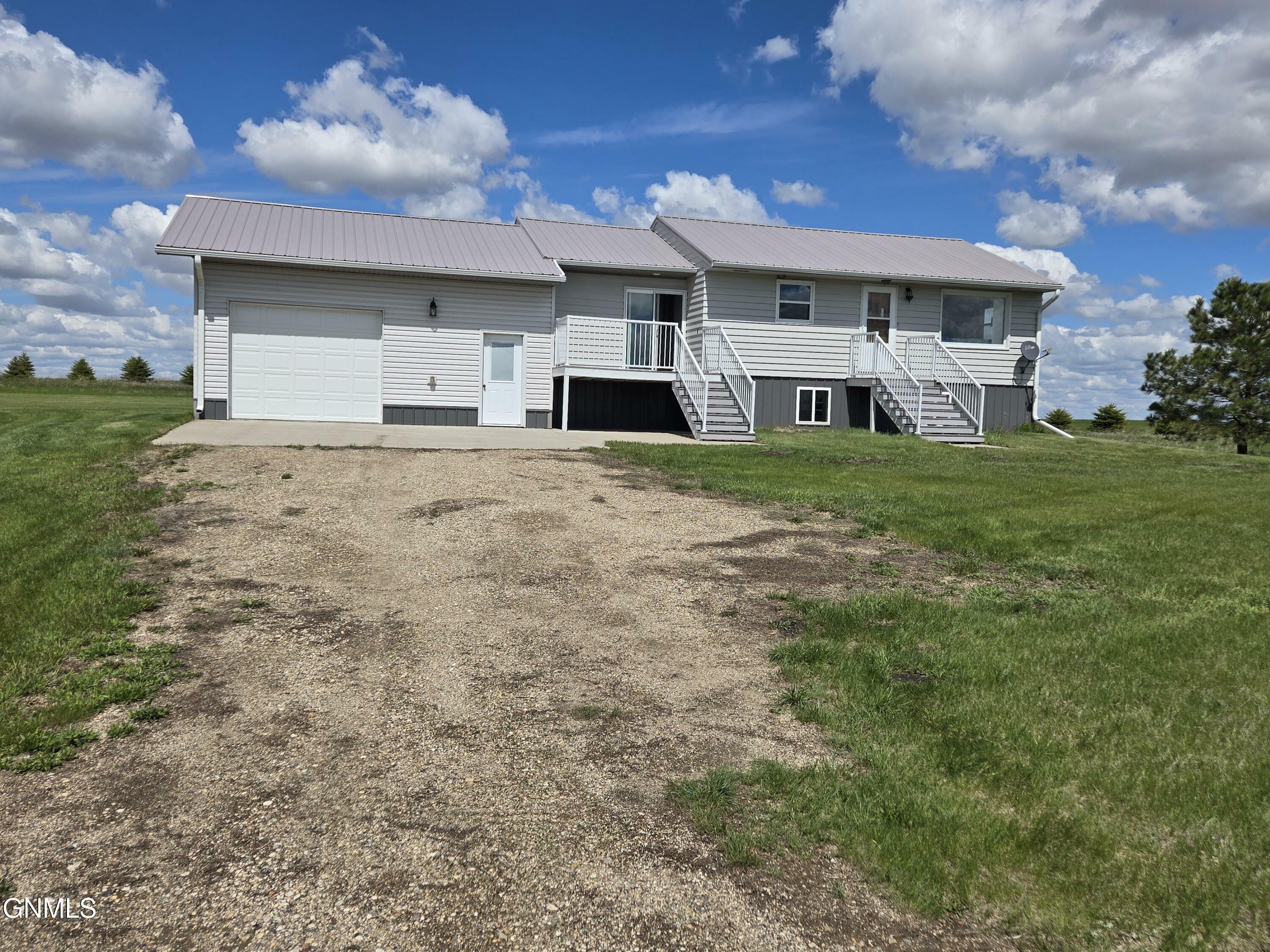 Property Photo: 9510 32nd Avenue SE ND 58413