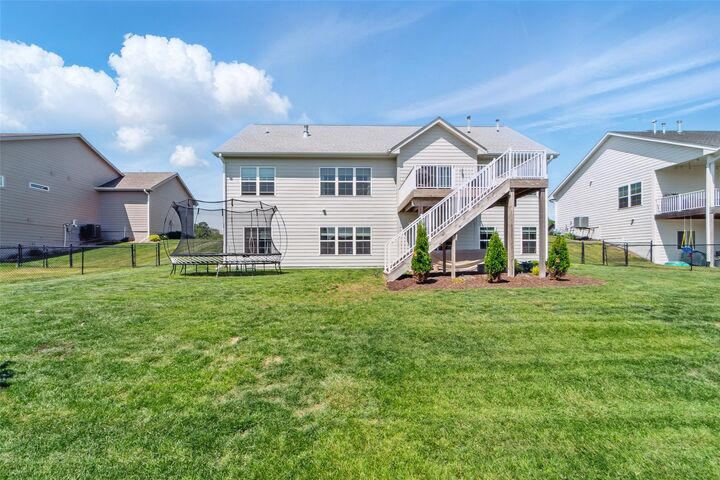 Property Photo: 901 Cardinal Drive IA 50226