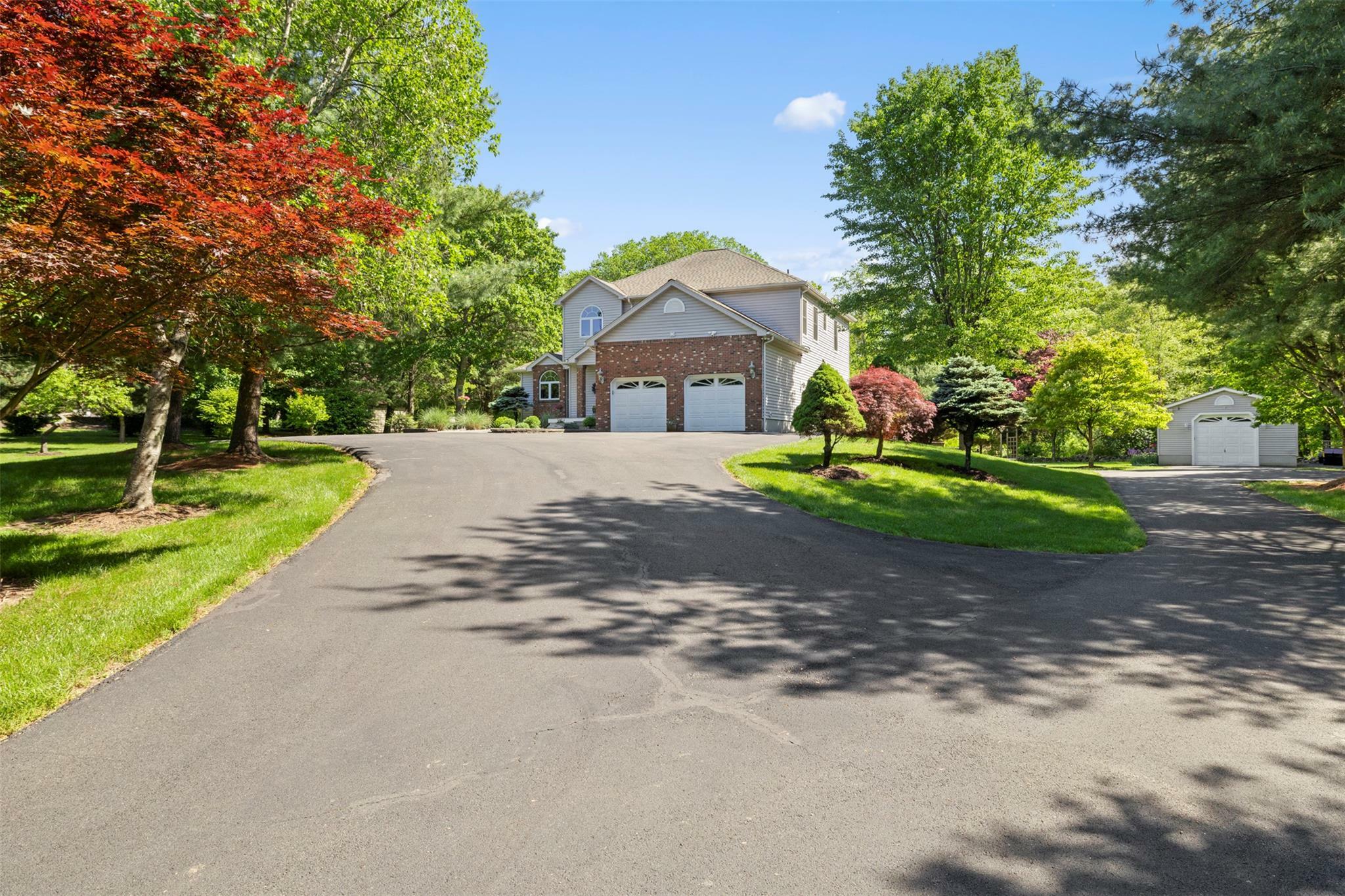 Property Photo:  26 Brouck Ferris Boulevard  NY 12561 