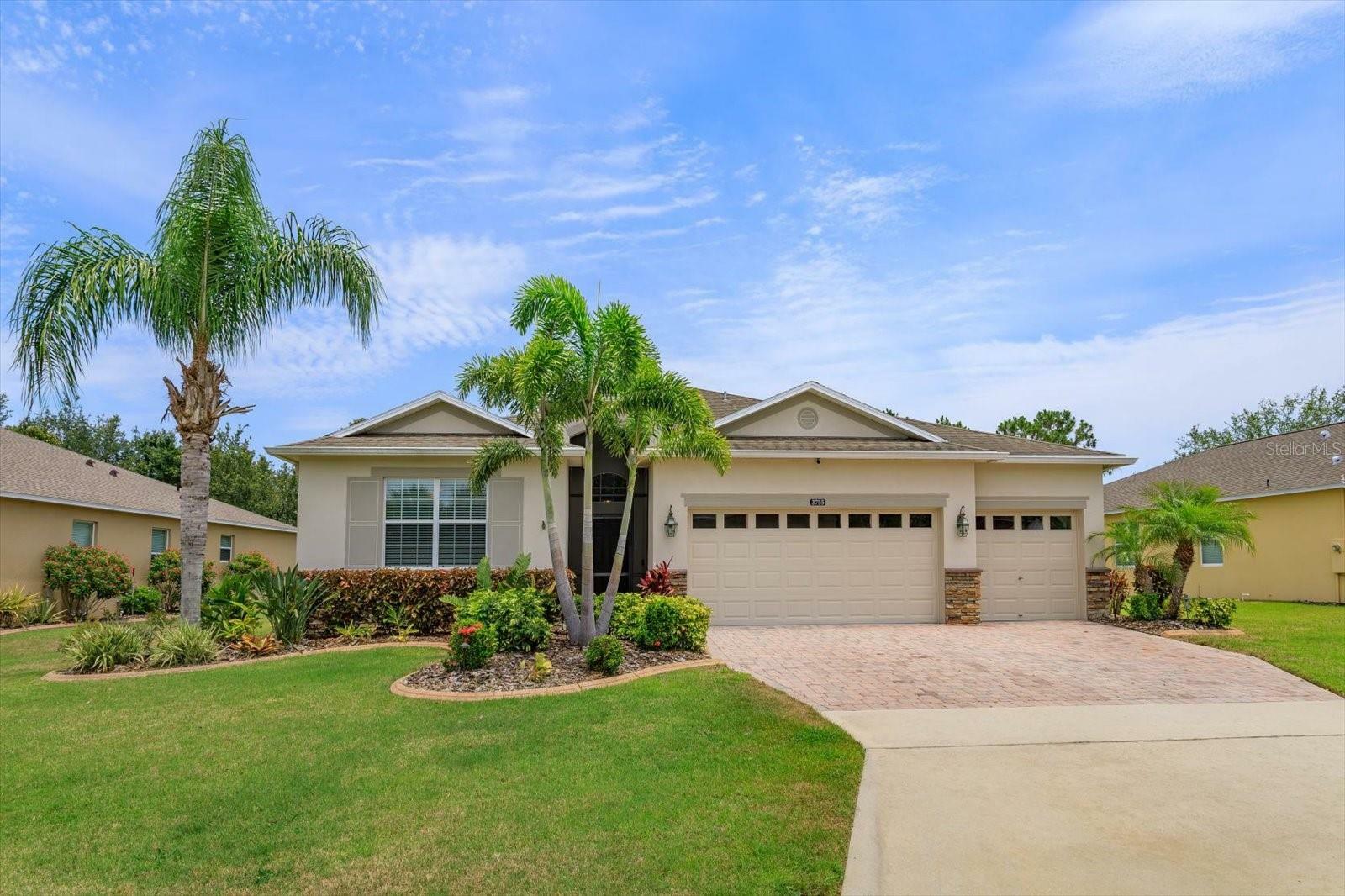 Property Photo: 3755 Sanibel Street FL 34711