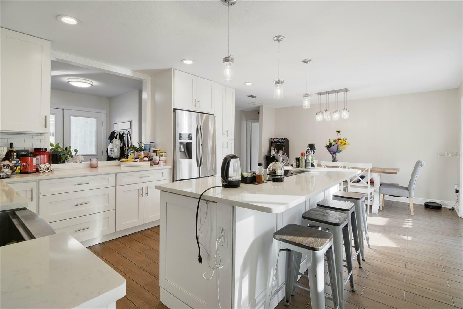 Property Photo: 1226 Overlook Road FL 32726
