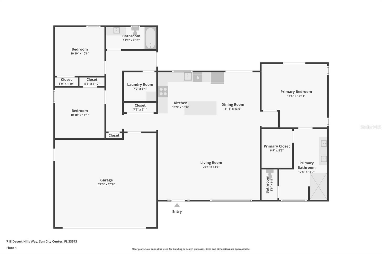Property Photo: 718 Desert Hills Way FL 33573