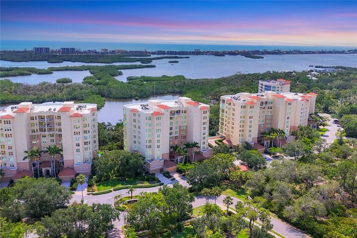 Property Photo: 401 N Point Road 504 FL 34229