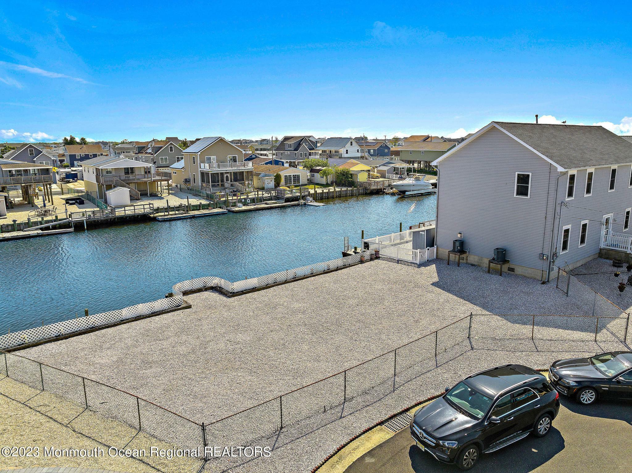 Property Photo: 128 E Delaware Drive NJ 08087
