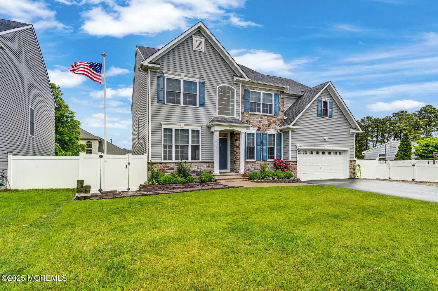 Property Photo:  909 Amsterdam Avenue  NJ 08757 