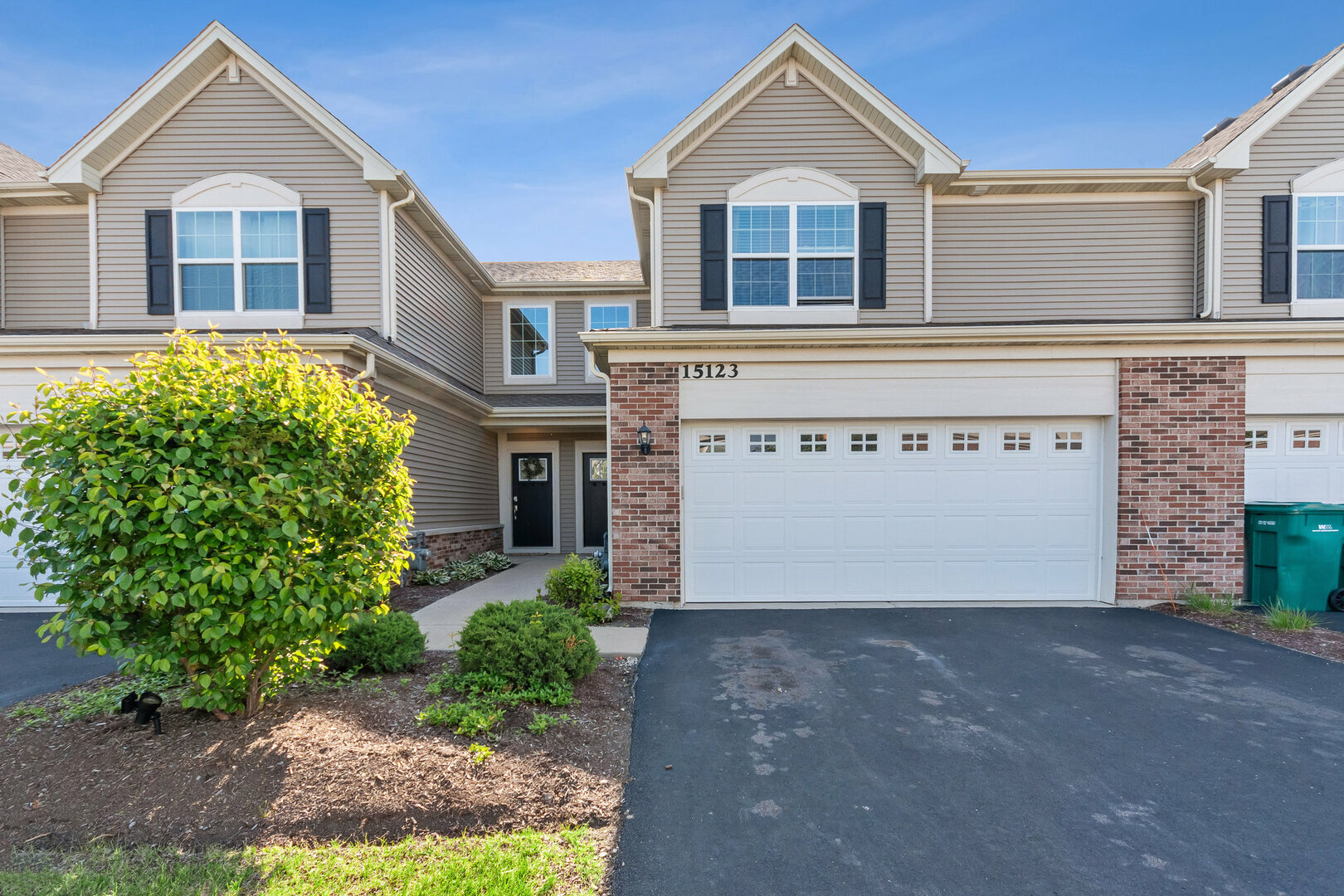 Property Photo:  15123 W Quincy Circle  IL 60442 