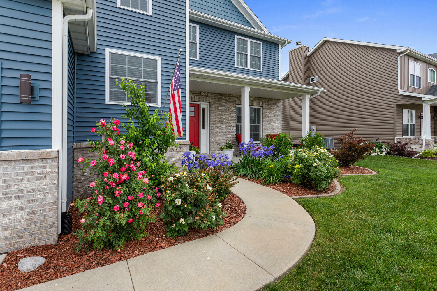 Property Photo:  5017 Trey Boulevard  IL 61822 