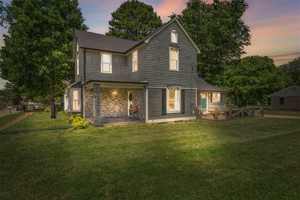 Property Photo: 502 N Jackson Street MO 63640