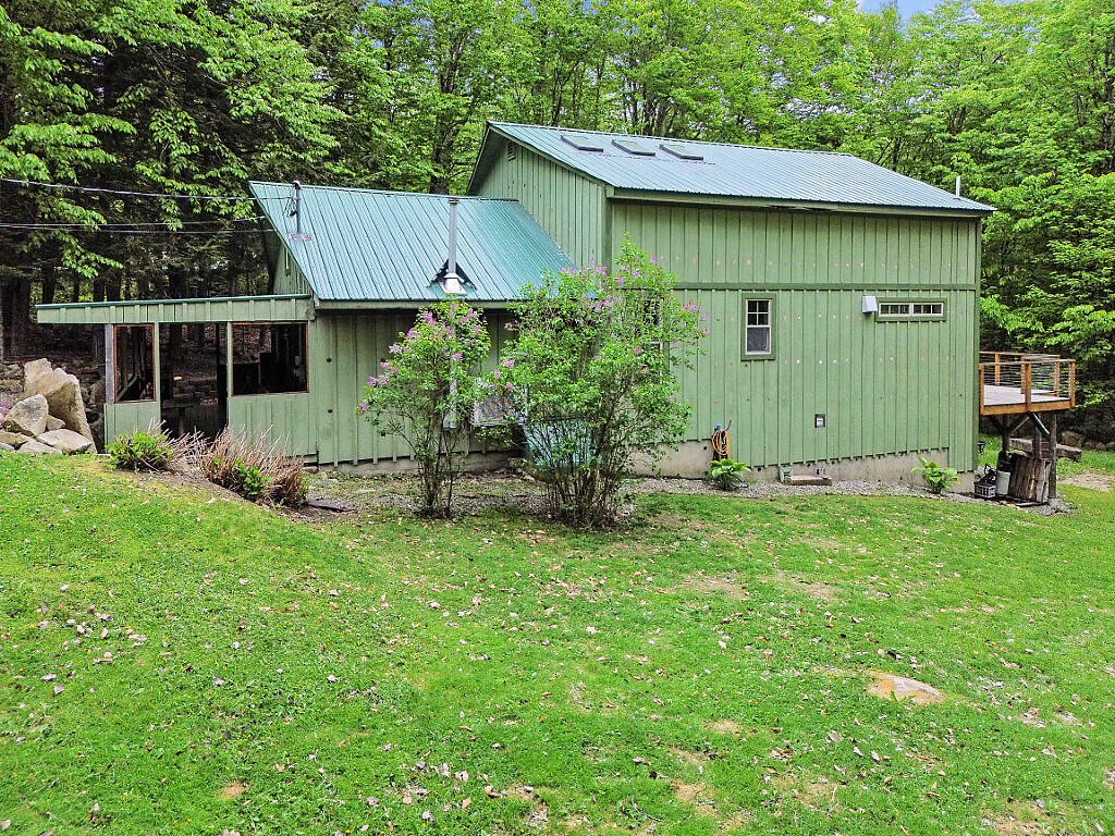 Property Photo: 16 Trillium Estates ME 04963