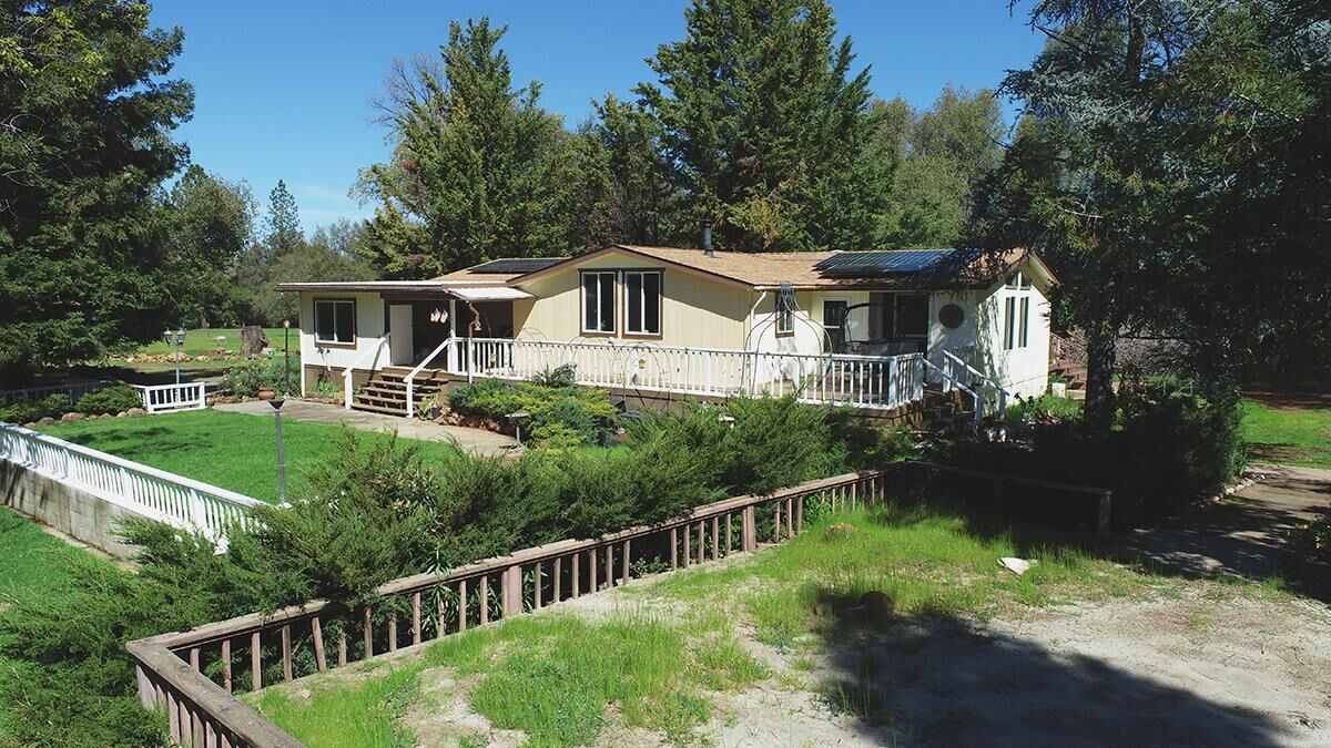 Property Photo:  22133 Trotter  CA 95949 