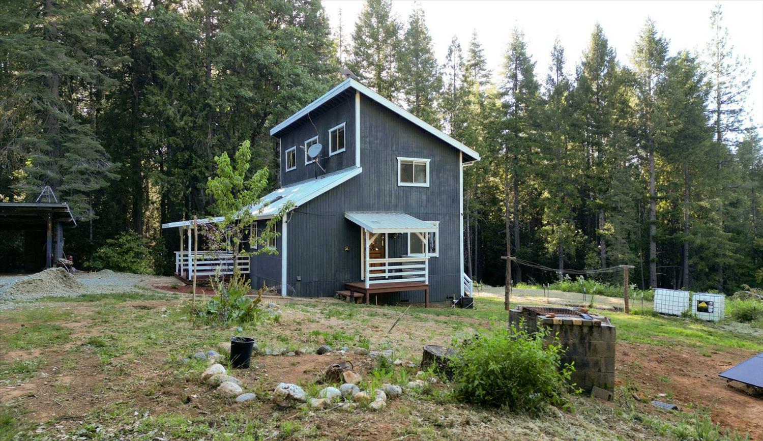 Property Photo: 2051 Ridge Road CA 95960