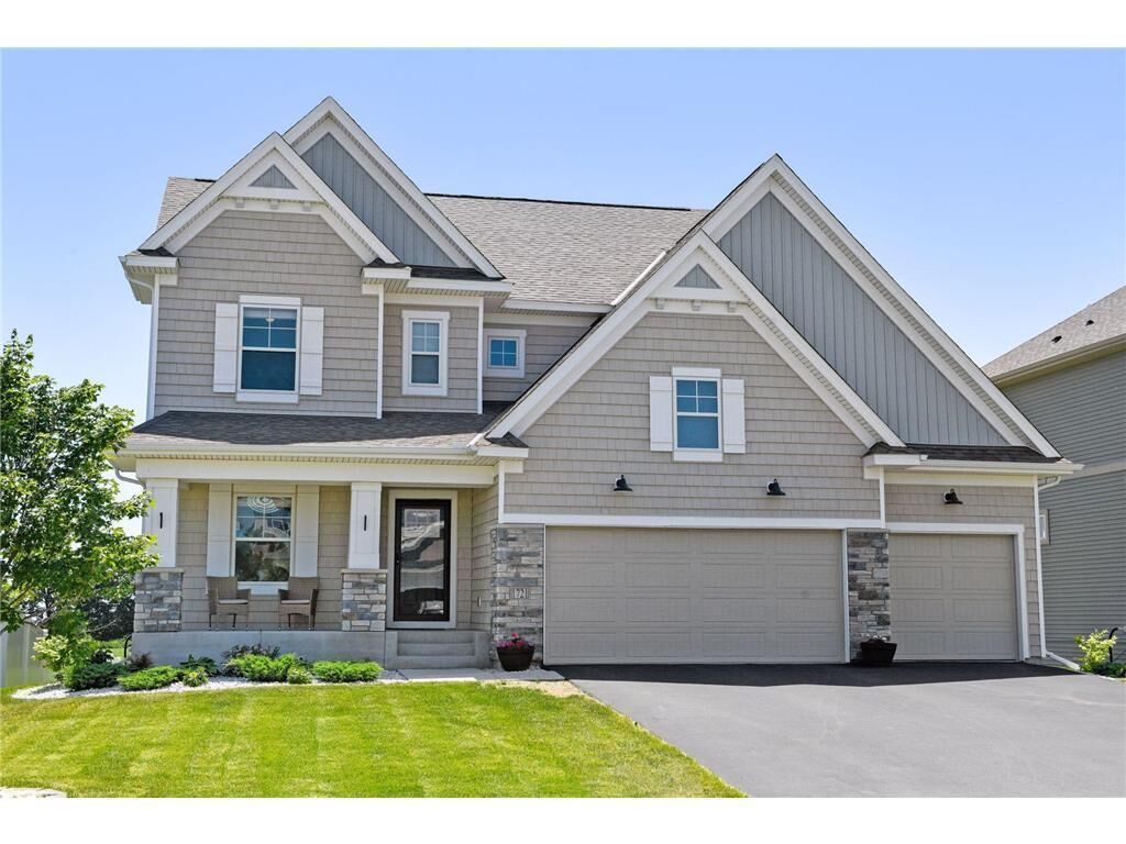 Property Photo: 1721 Pebblestone Road MN 55315