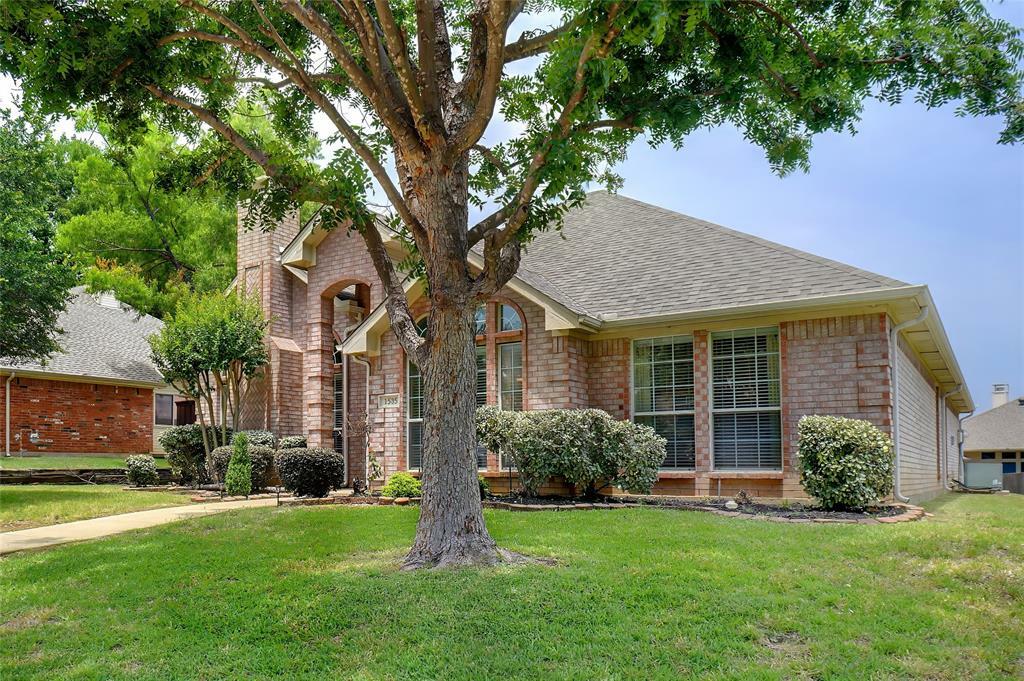 1535 Eagle Nest Pass  Lewisville TX 75077 photo