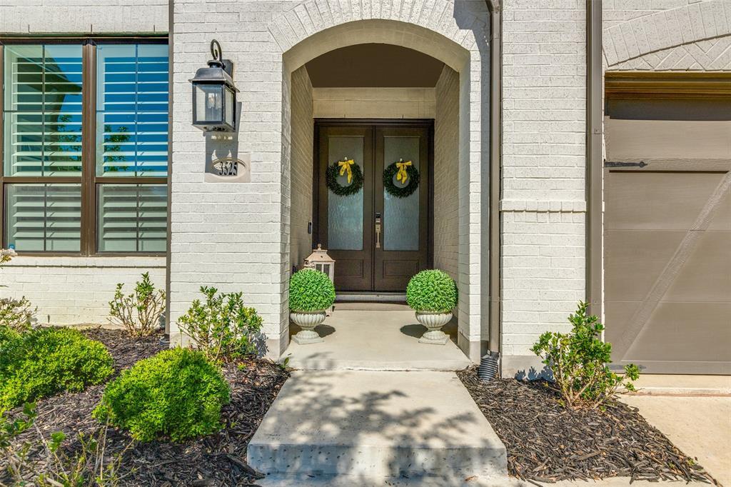 Property Photo: 3525 Dancer Road TX 75009