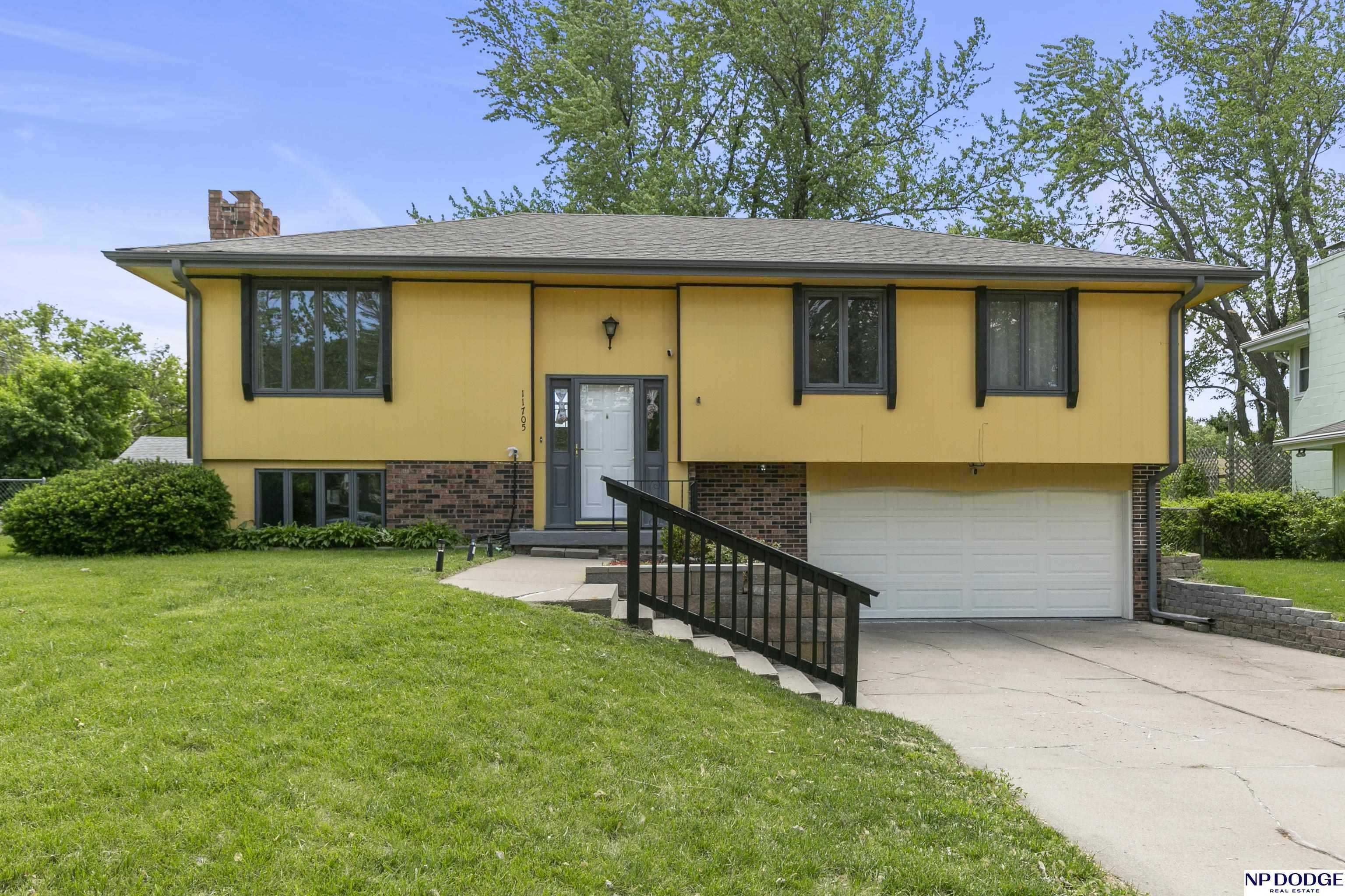 11705 Grand Avenue  Omaha NE 68164 photo